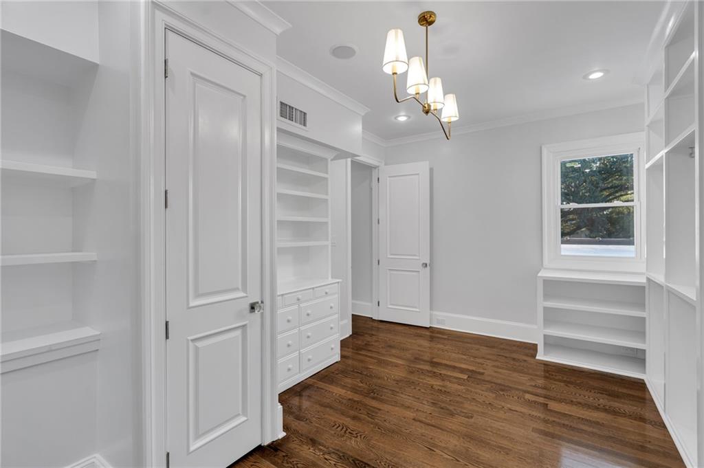 3 FAIRVIEW Court