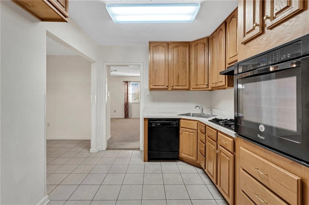 3501 DERBIGNY Street