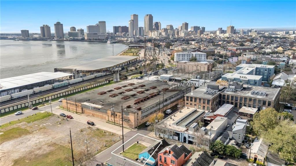 501 MANDEVILLE Street