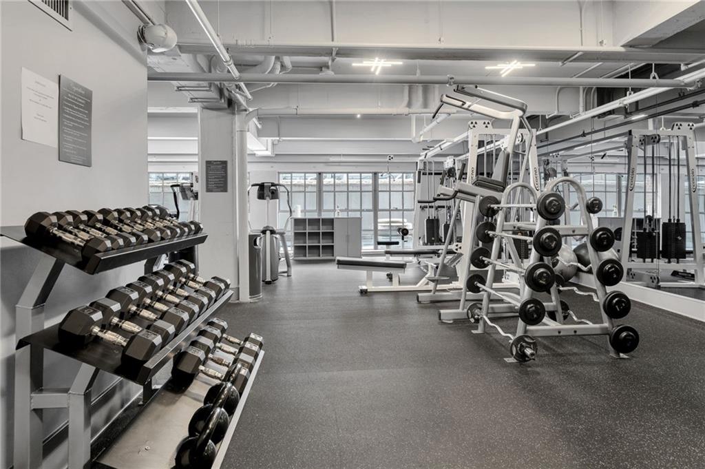 220 DECATUR Street 405