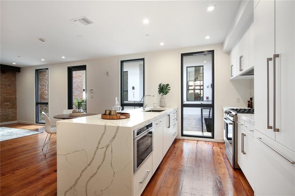 618 N RAMPART Street 204