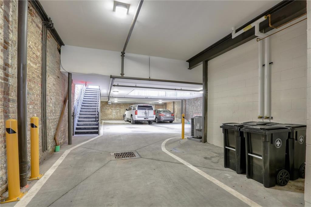 618 N RAMPART Street 204