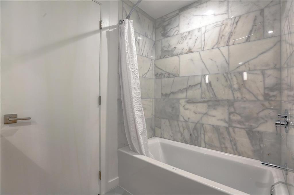 618 N RAMPART Street 204