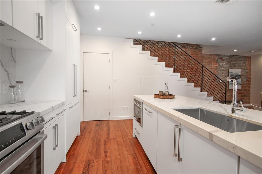 618 N RAMPART Street 204