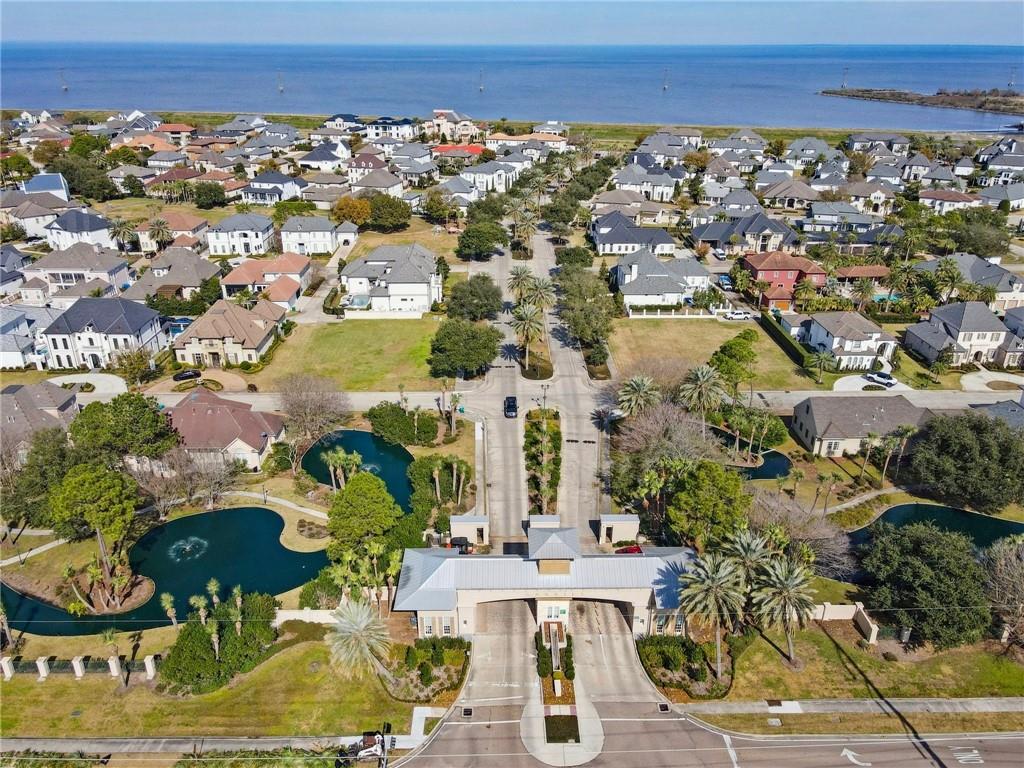 21 ROYAL PALM Drive