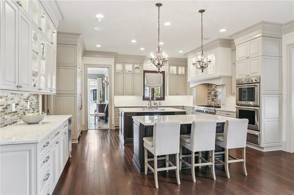 21 ROYAL PALM Drive