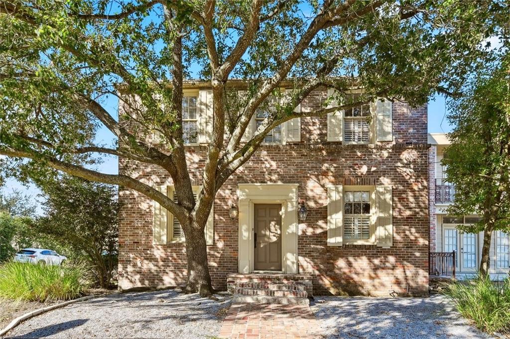 345 BETZ Place