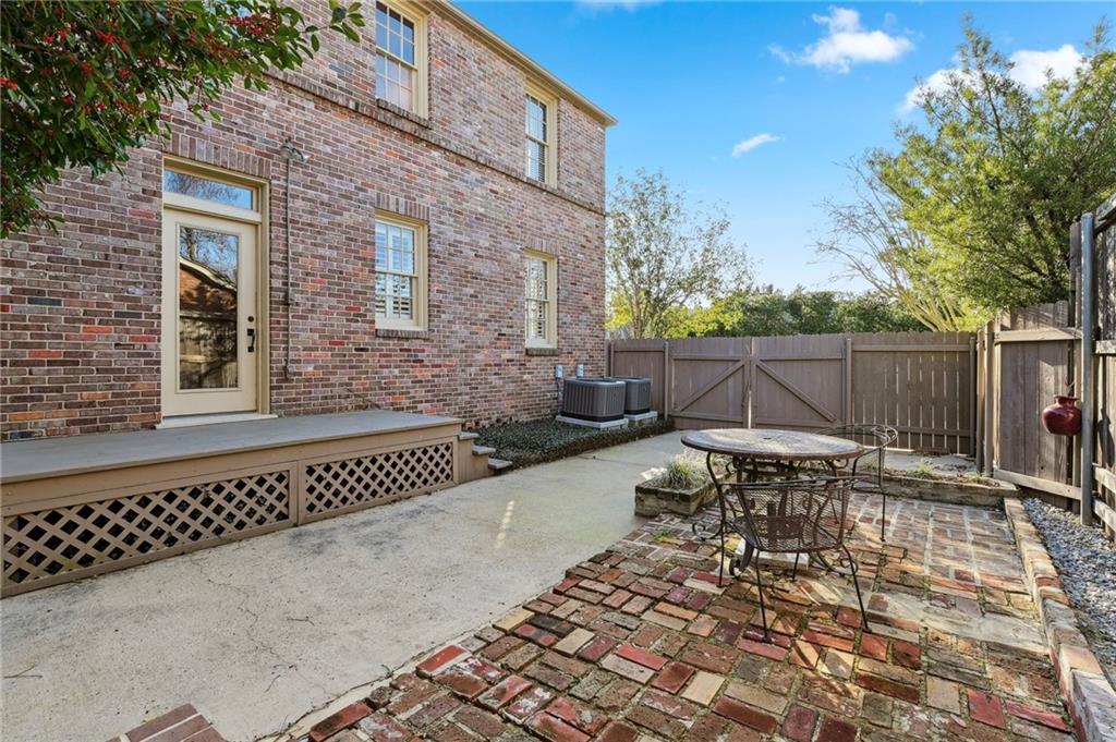 345 BETZ Place