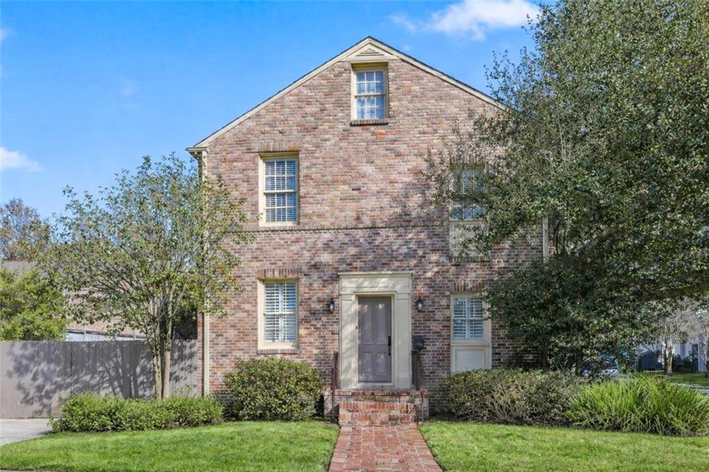 345 BETZ Place