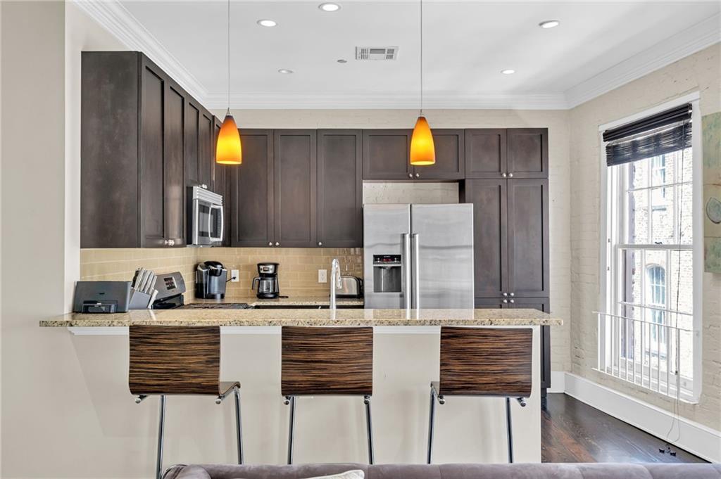 220 DECATUR Street 304