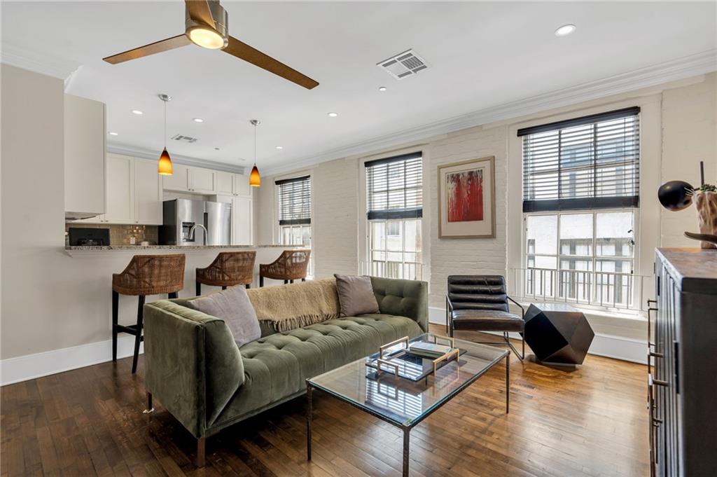 220 DECATUR Street 304