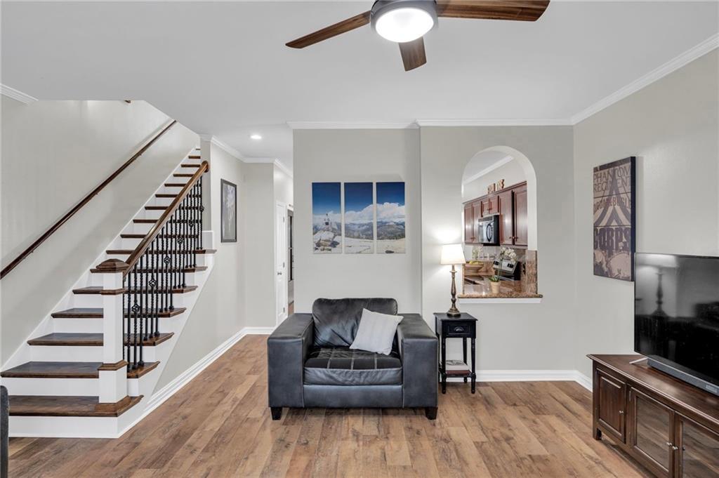 34 BRANDON HALL Drive