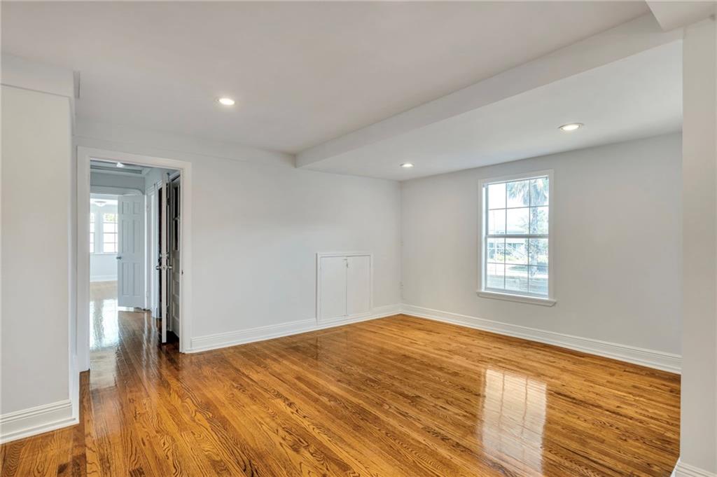 4649 DART Street Main