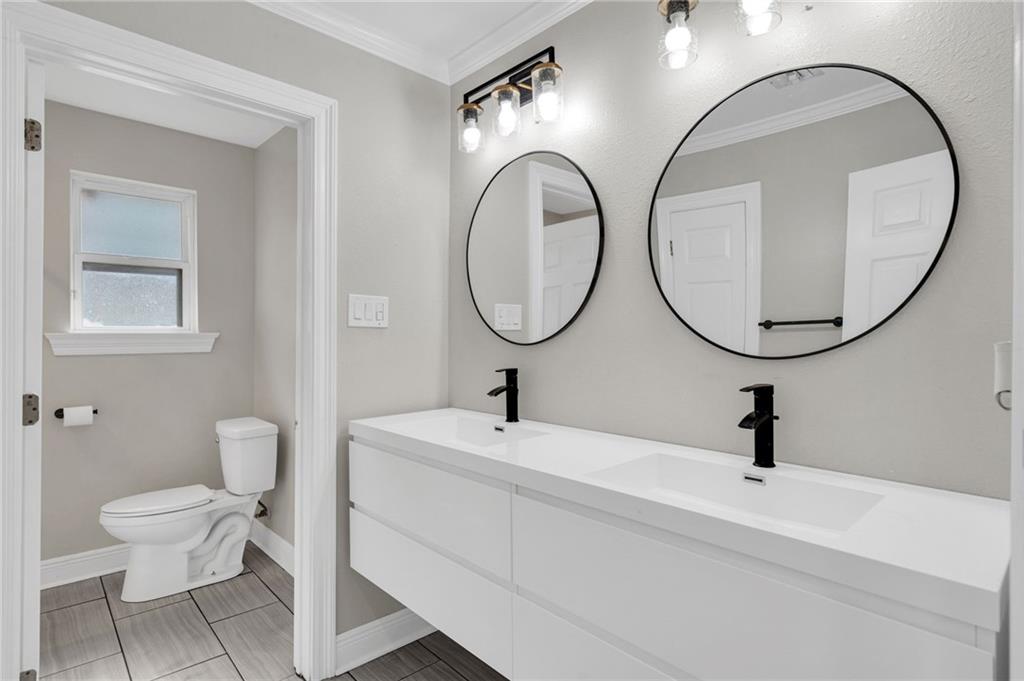 2804 BRADBURY Street