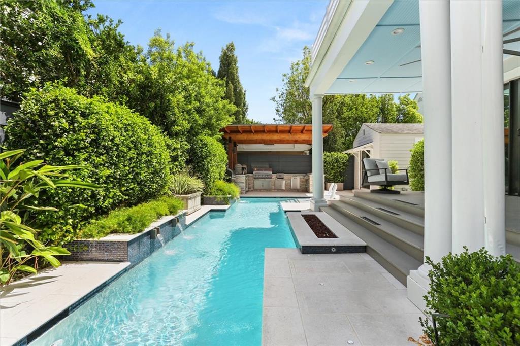 915 HENRY CLAY Avenue