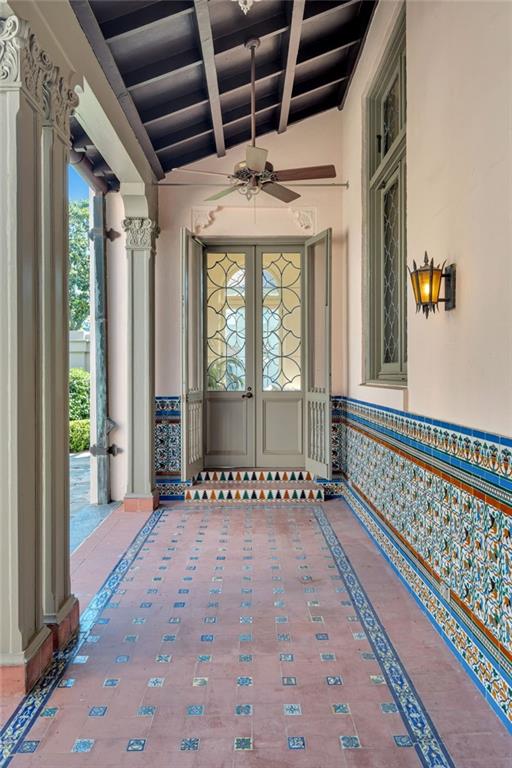 27 AUDUBON Place