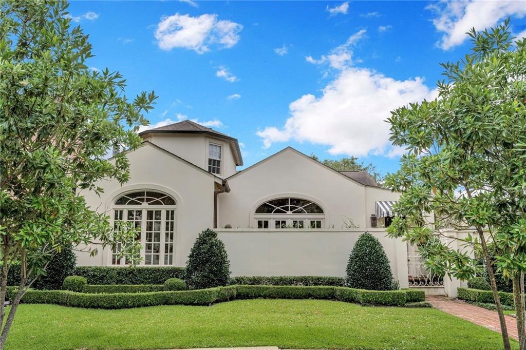 201 BELLAIRE Drive