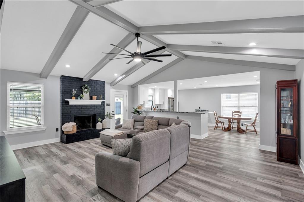 59 DUNLEITH Drive