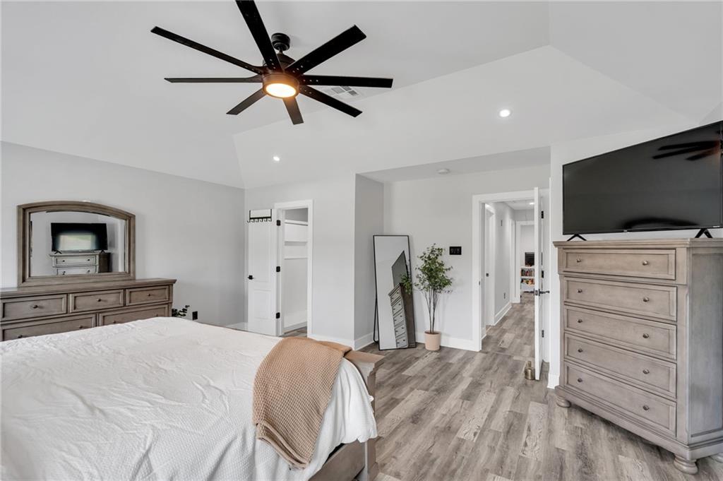 59 DUNLEITH Drive