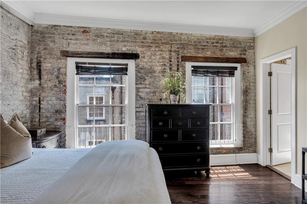 220 DECATUR Street 404