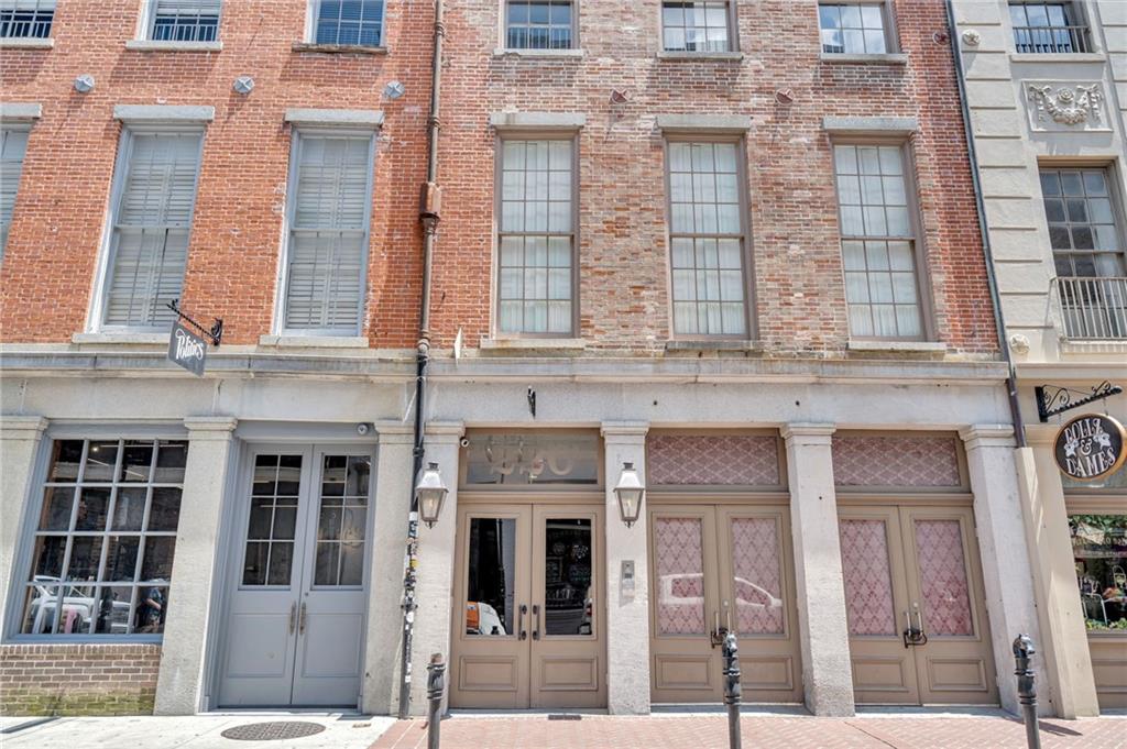 220 DECATUR Street 404