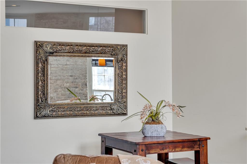 220 DECATUR Street 404
