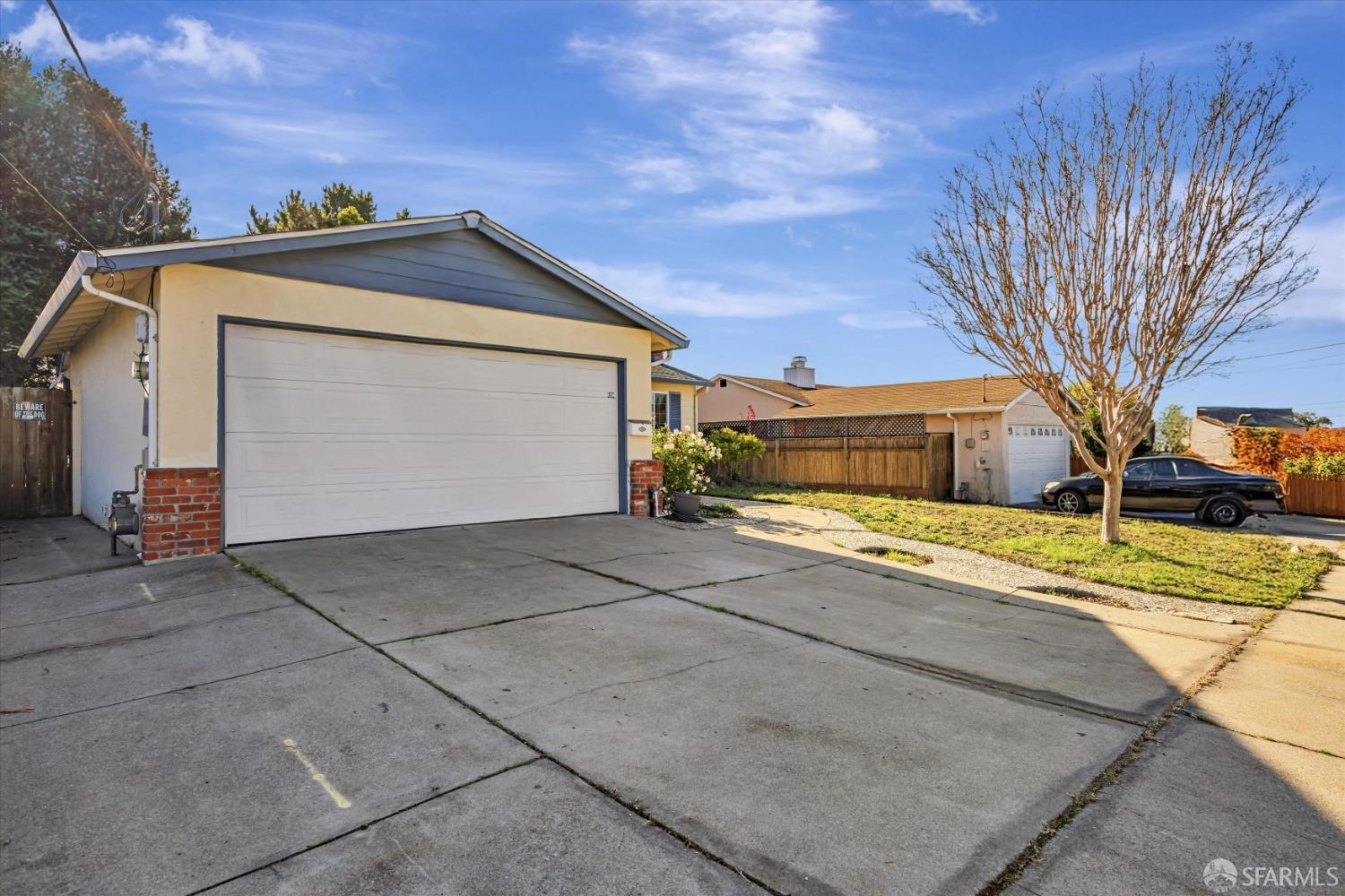 2064 Murphy Drive