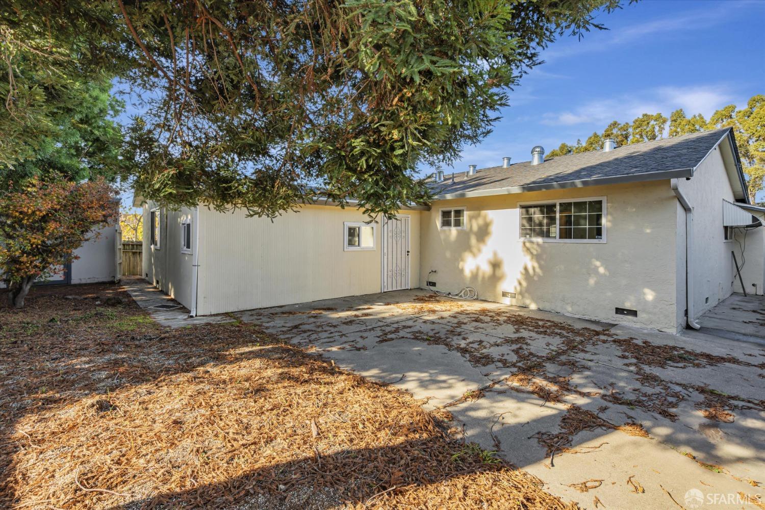 2064 Murphy Drive