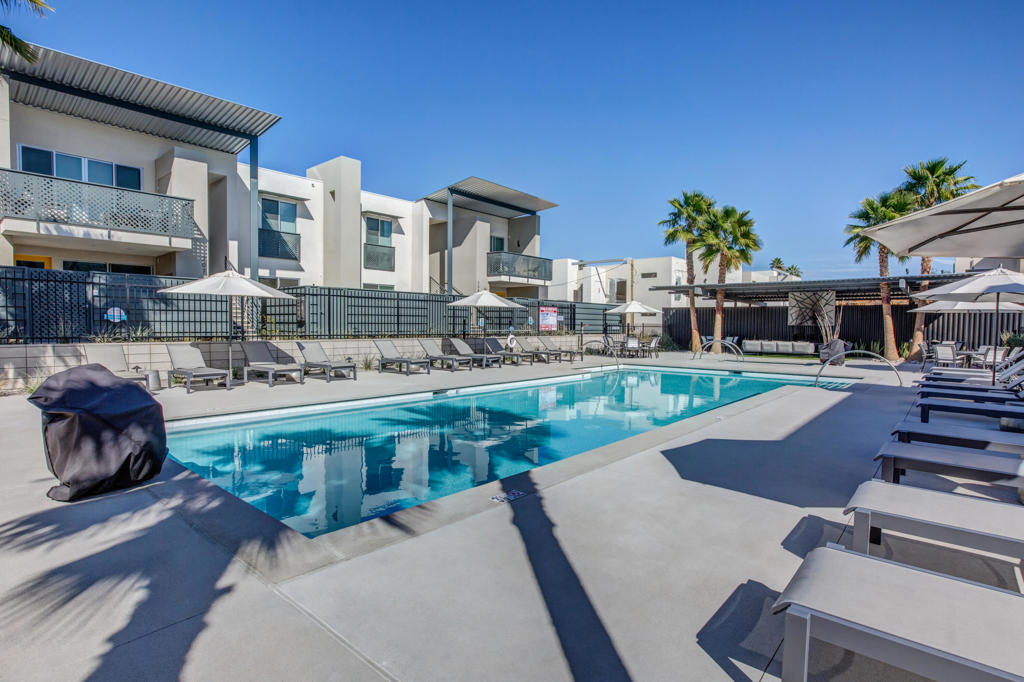 160 The Riv