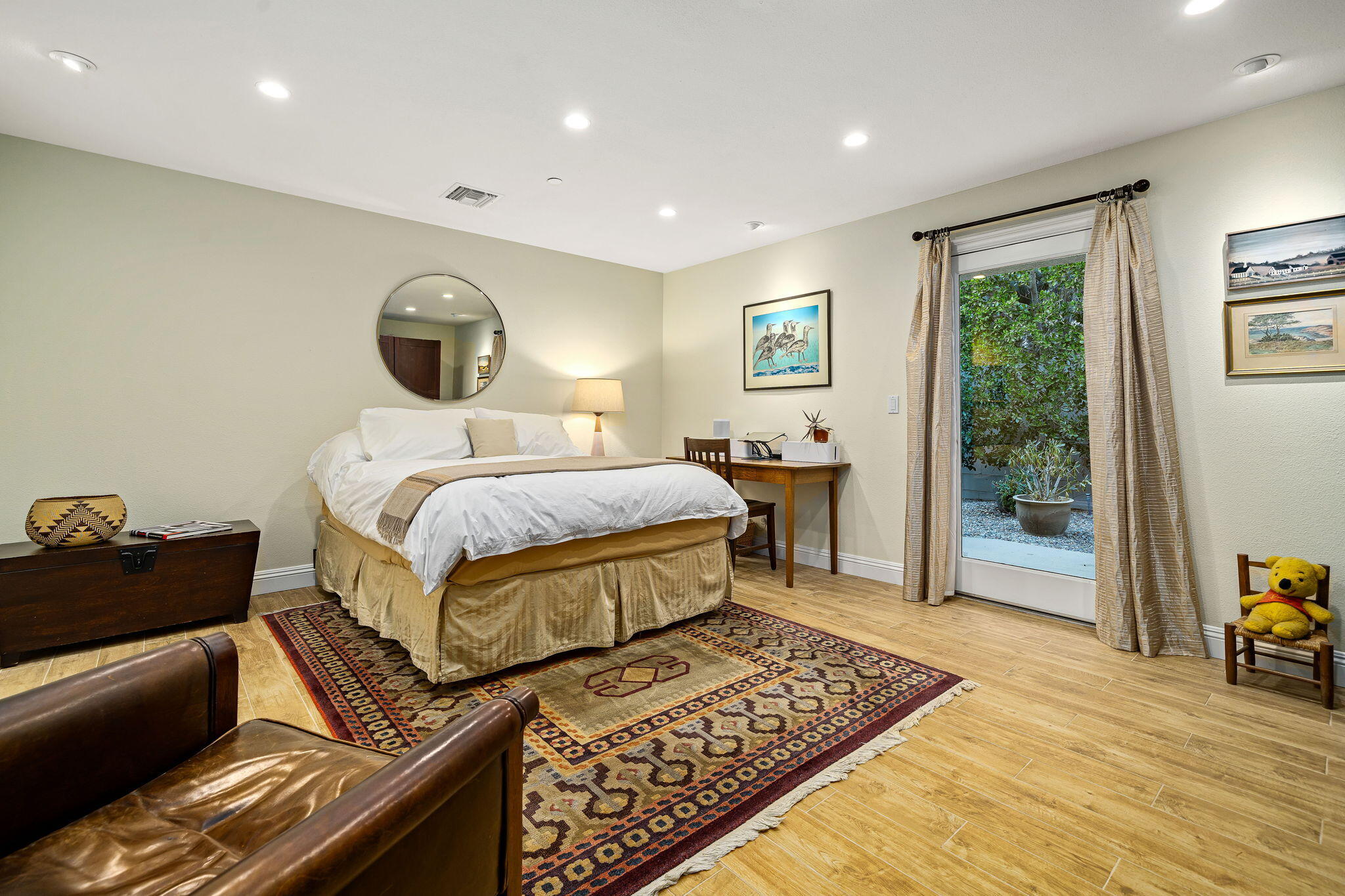 1190 E Paseo El Mirador