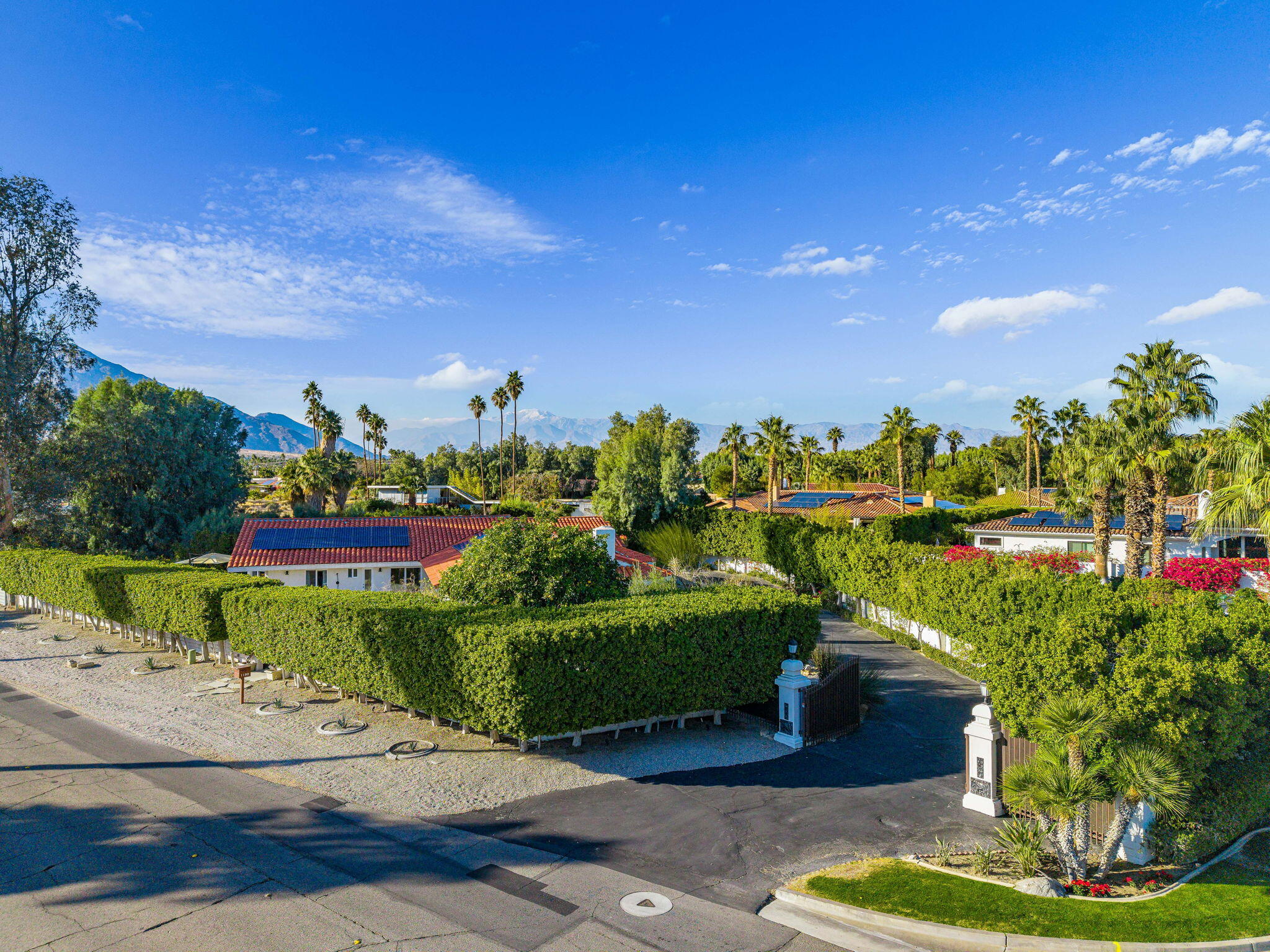 1190 E Paseo El Mirador