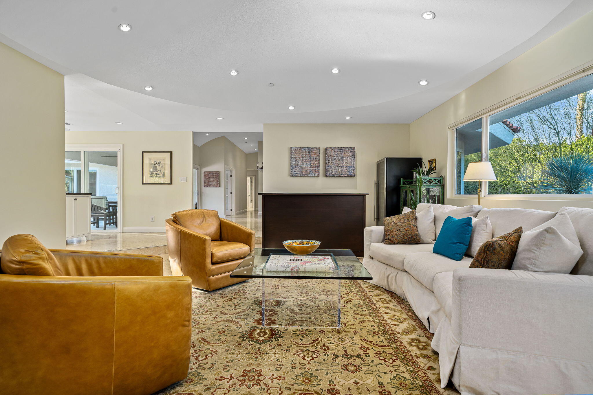 1190 E Paseo El Mirador