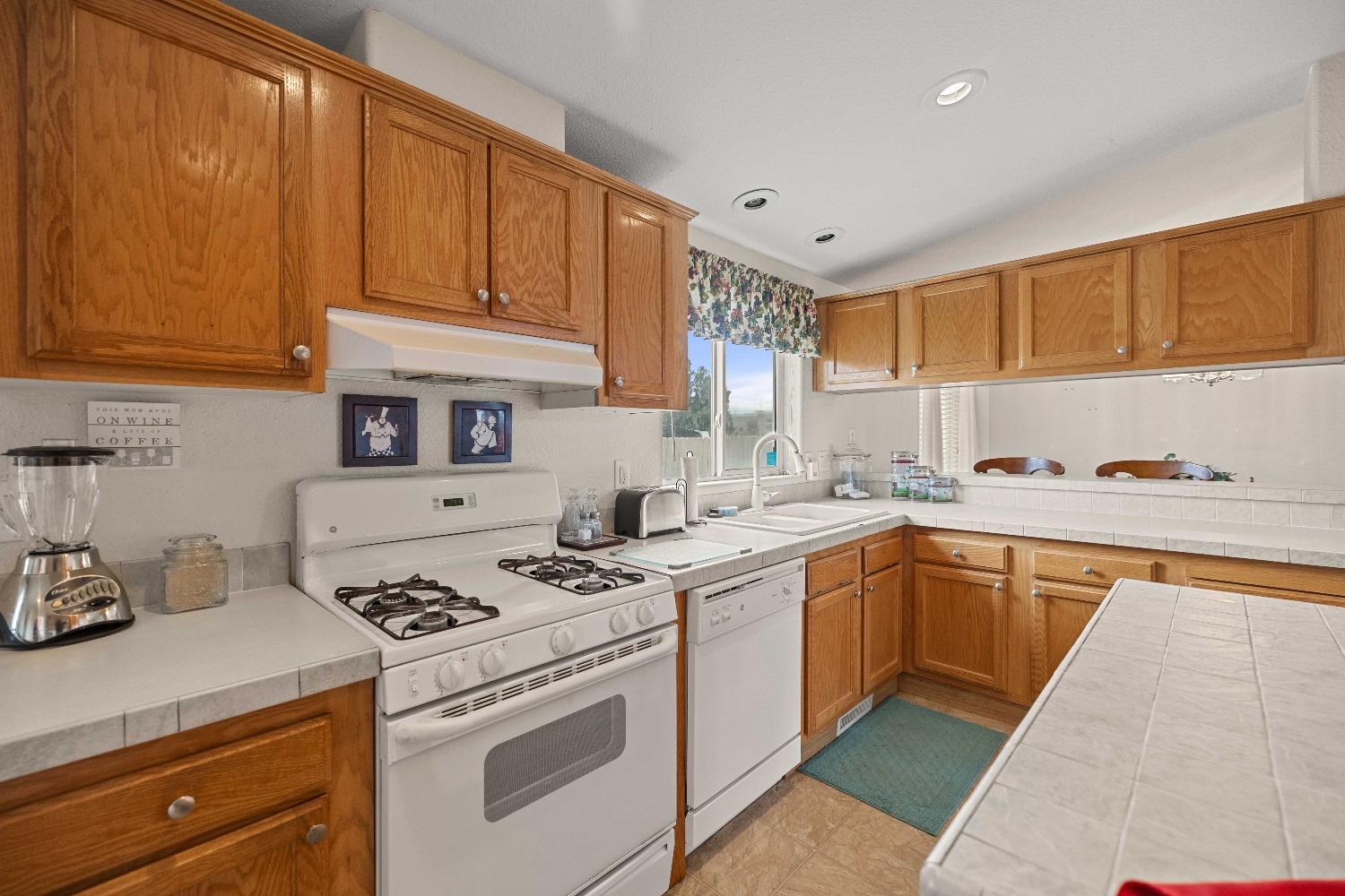 21655 S CORRAL HOLLOW