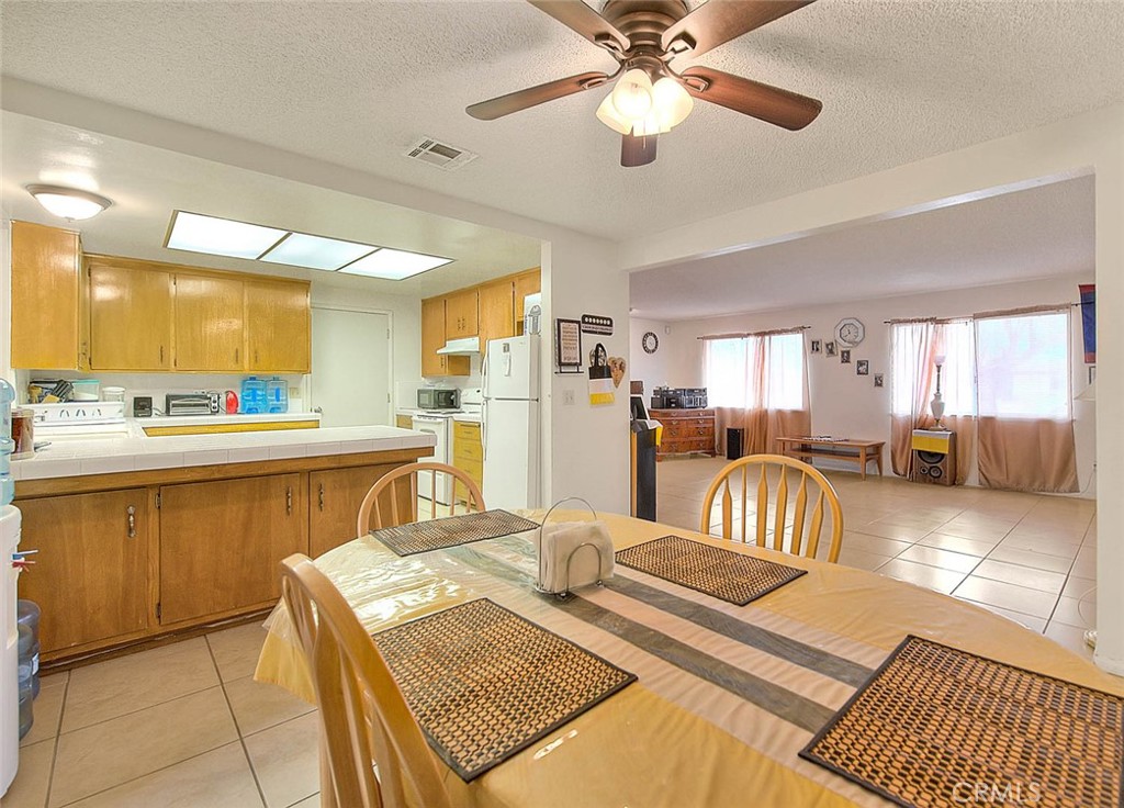 7420 Hermosa Avenue