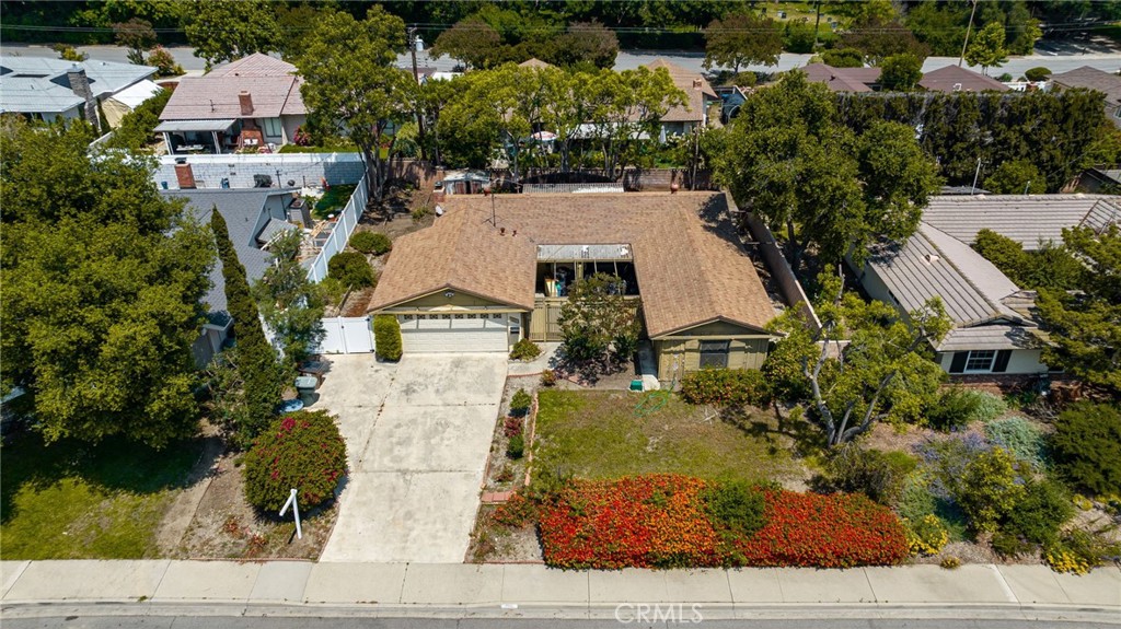 570 Converse Avenue
