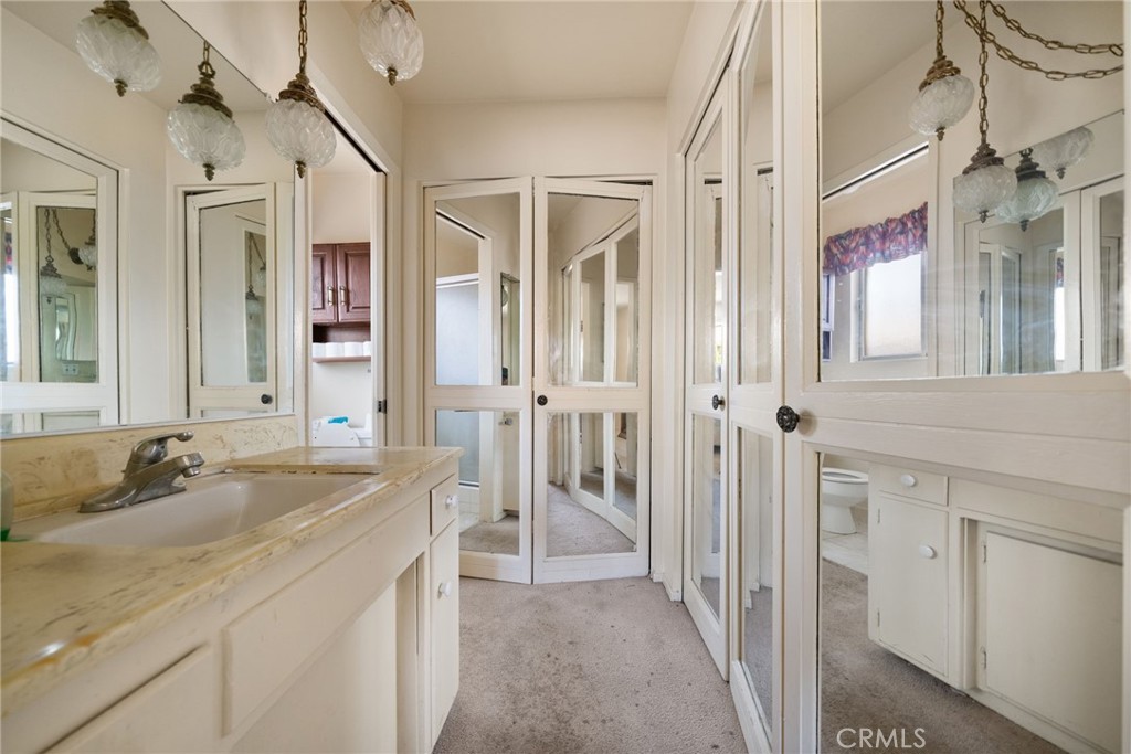 570 Converse Avenue