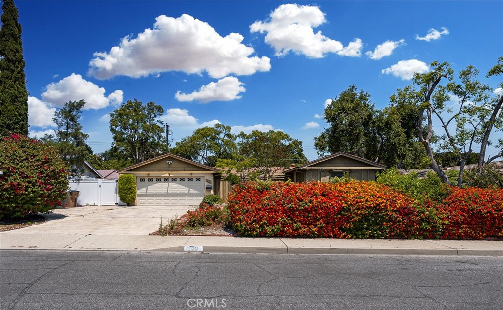 570 Converse Avenue