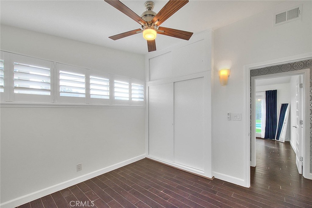 243 Greentree Road