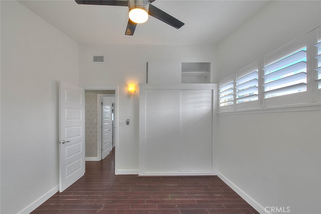 243 Greentree Road