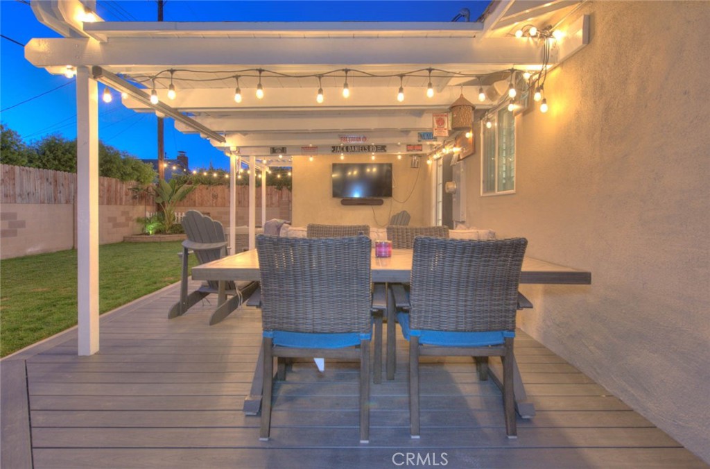 7537 El Campo Circle