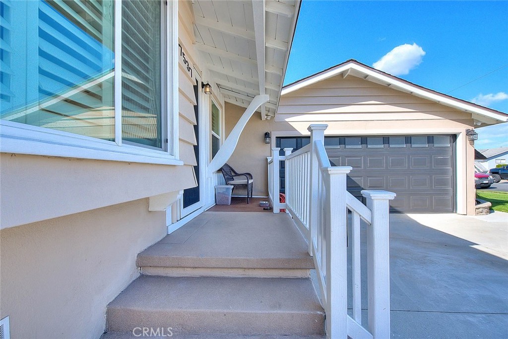 7537 El Campo Circle