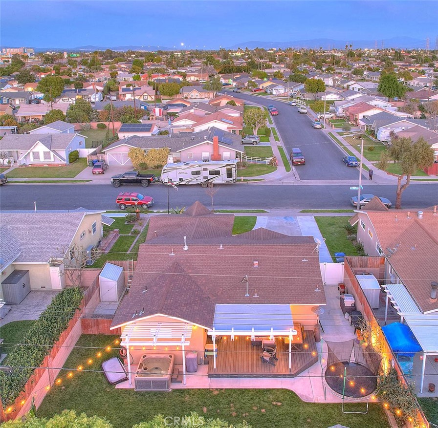 7537 El Campo Circle