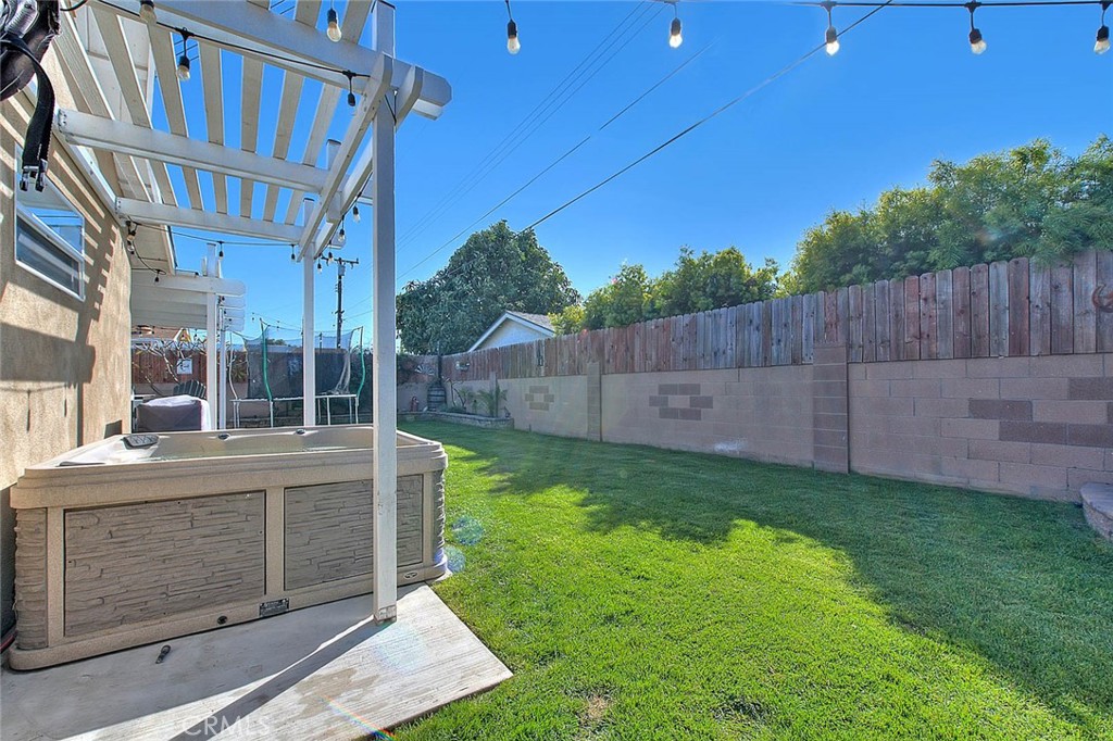7537 El Campo Circle
