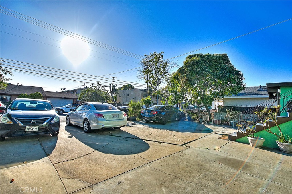 1470 Martin Luther King Jr Avenue