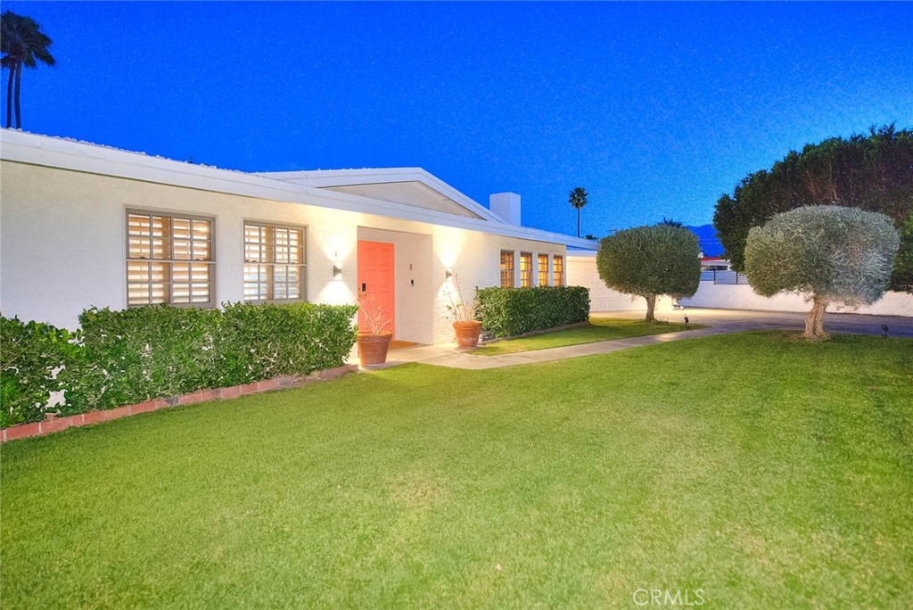 1261 Linda Vista Road