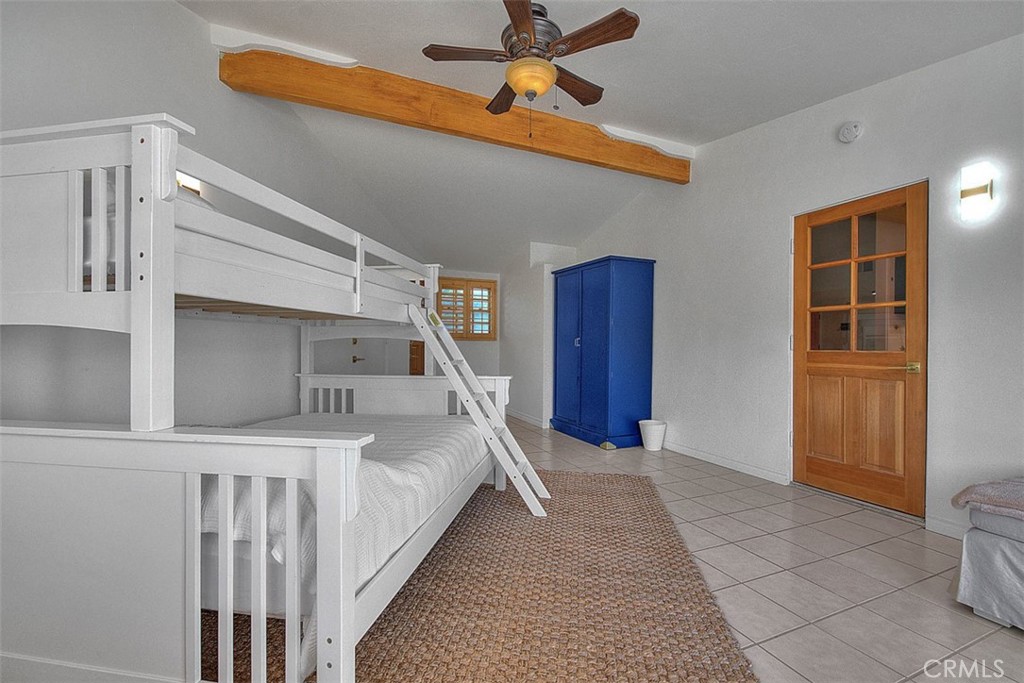 1261 Linda Vista Road