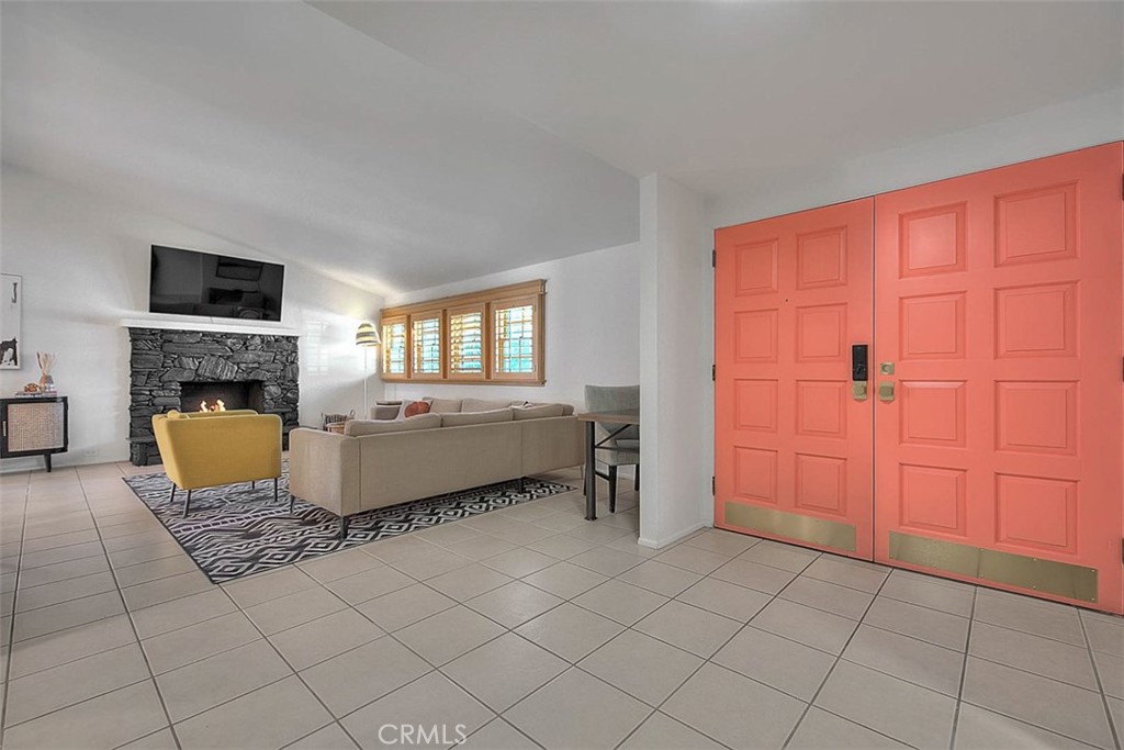 1261 Linda Vista Road