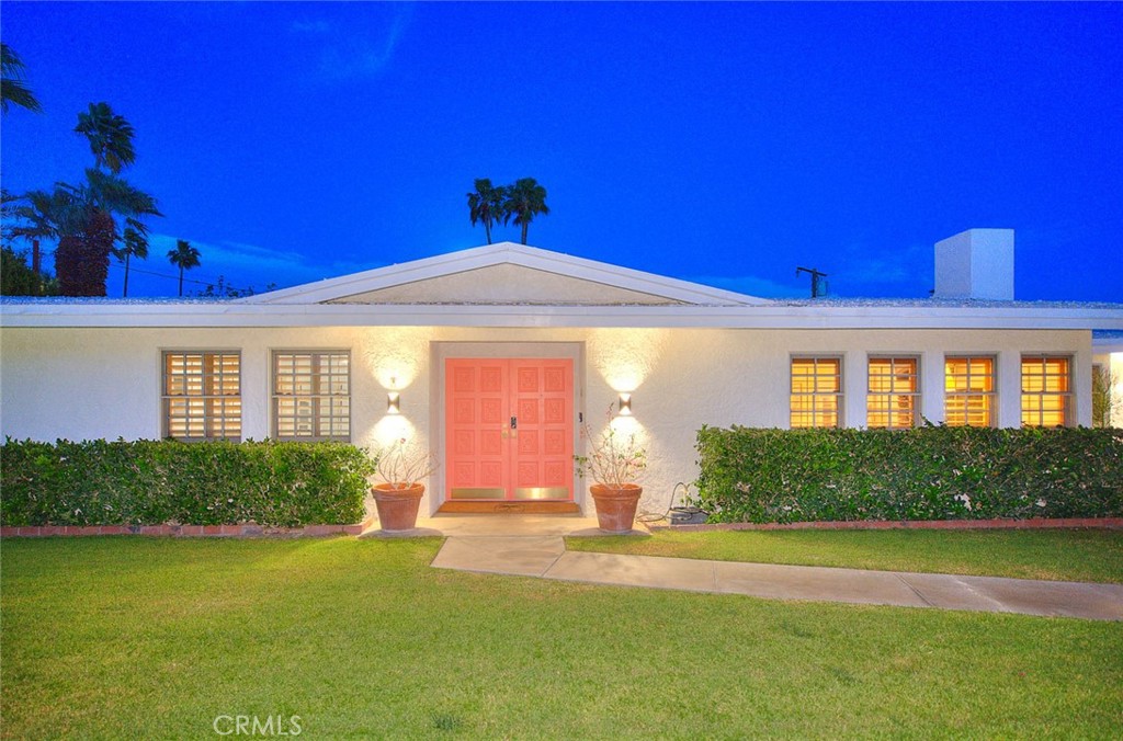 1261 Linda Vista Road