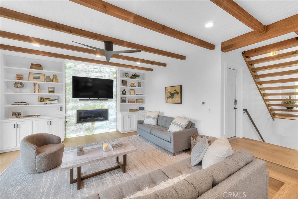 27684 St Bernard