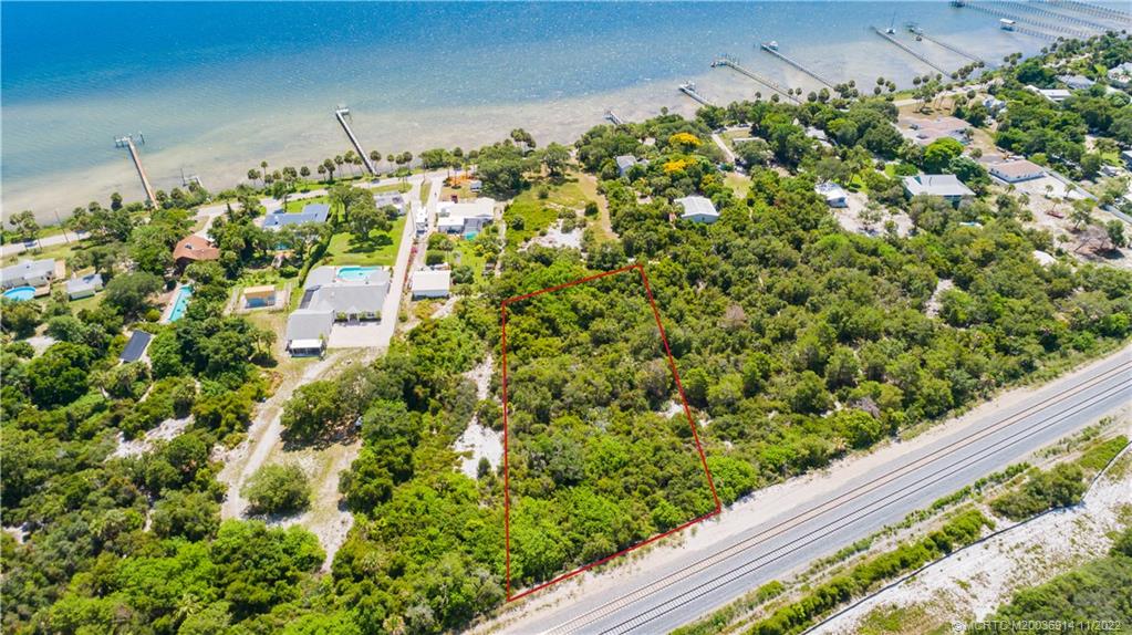 9917 & 9919 S Indian River Drive